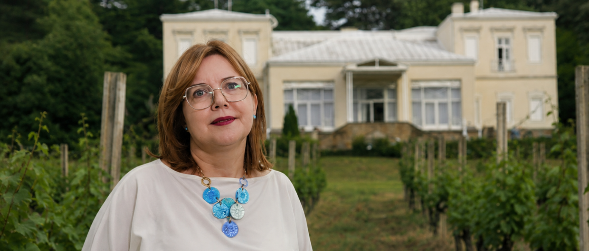 Letnji dvor Obrenovića vis-à-vis Vile „Zlatni breg“