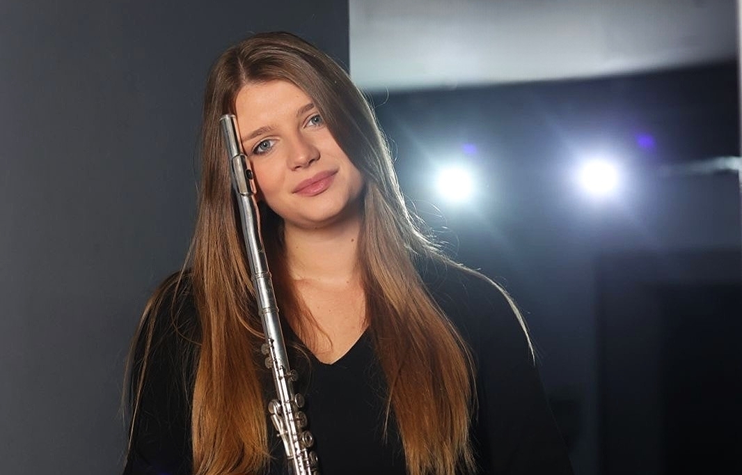 Koncert flautistkinje Andrijane Gvozdenović i pijanistkinje Dragane Raić