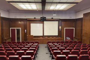 DžEJMS STERLING Sve boje arhitekte autentičnog stila