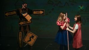 LOLA, MILA I ZUBIĆ VILA