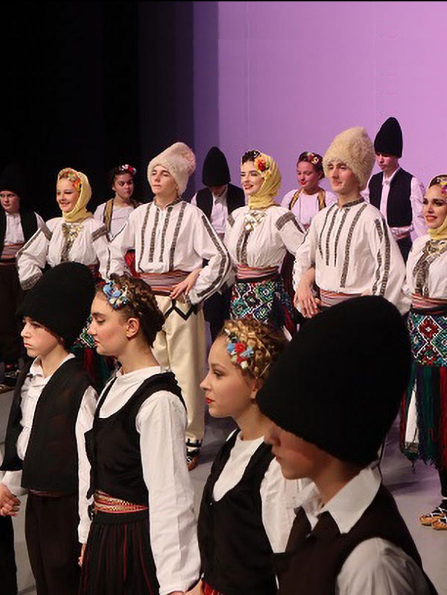 Koncert povodom obeležavanja pet godina postojanja odseka narodne igre u Srednjoj baletskoj školi "Dimitrije Parlić"