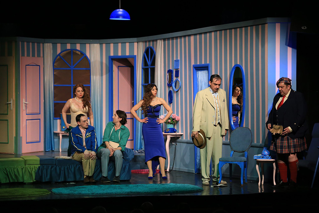 BRIŠI OD SVOJE ŽENE